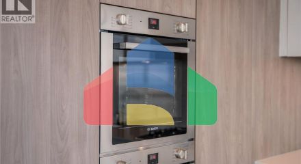 Residential - Single Family Home - Burnaby, Canada - Canada