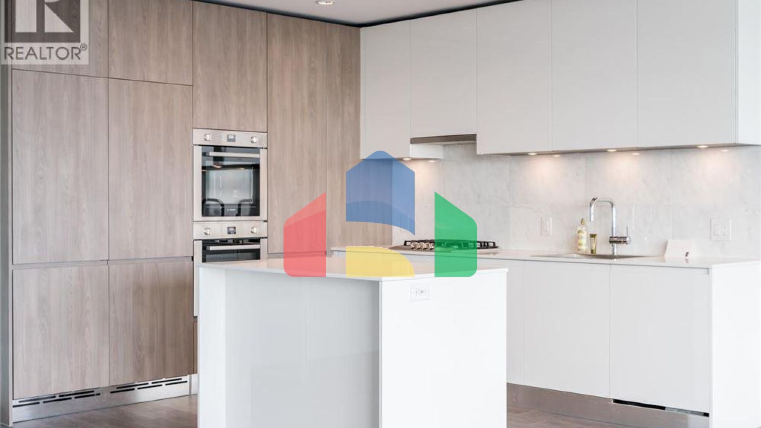 Residential - Single Family Home - Burnaby, Canada - Canada