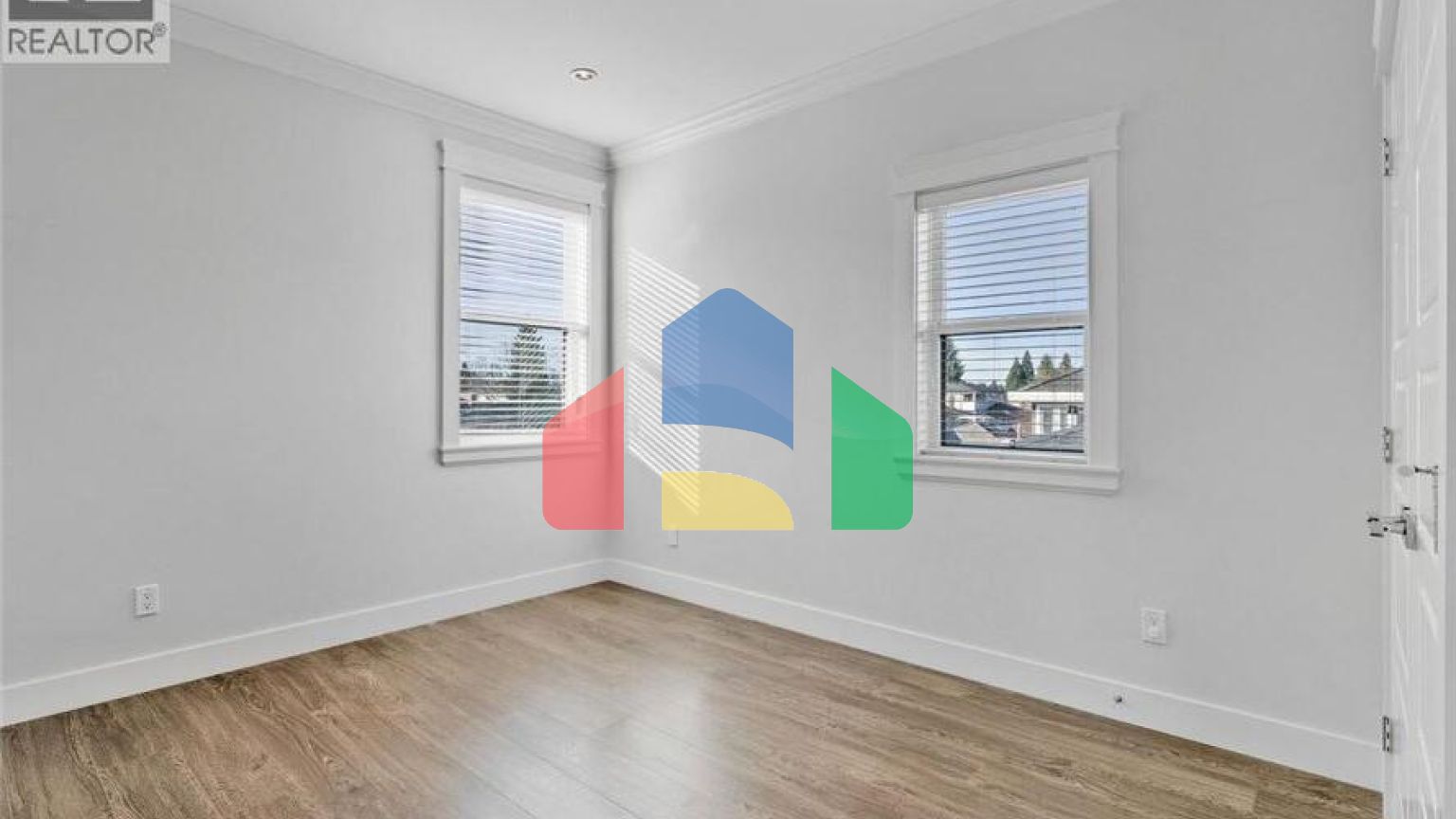 Residential - Single Family Home - Burnaby, Canada - Canada