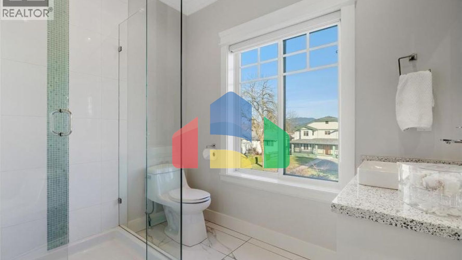 Residential - Single Family Home - Burnaby, Canada - Canada