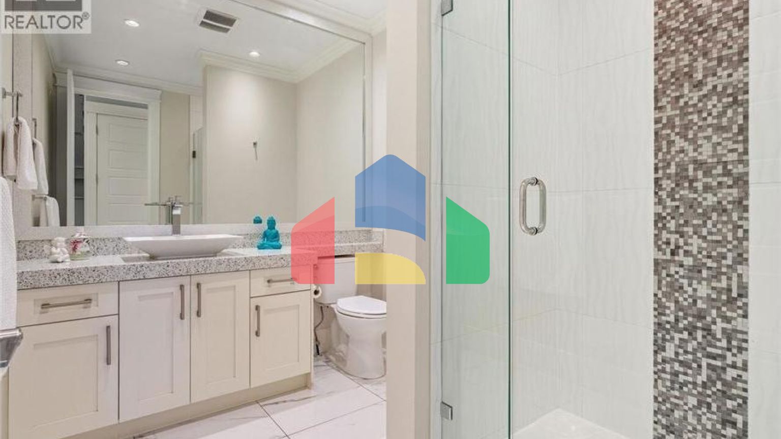 Residential - Single Family Home - Burnaby, Canada - Canada