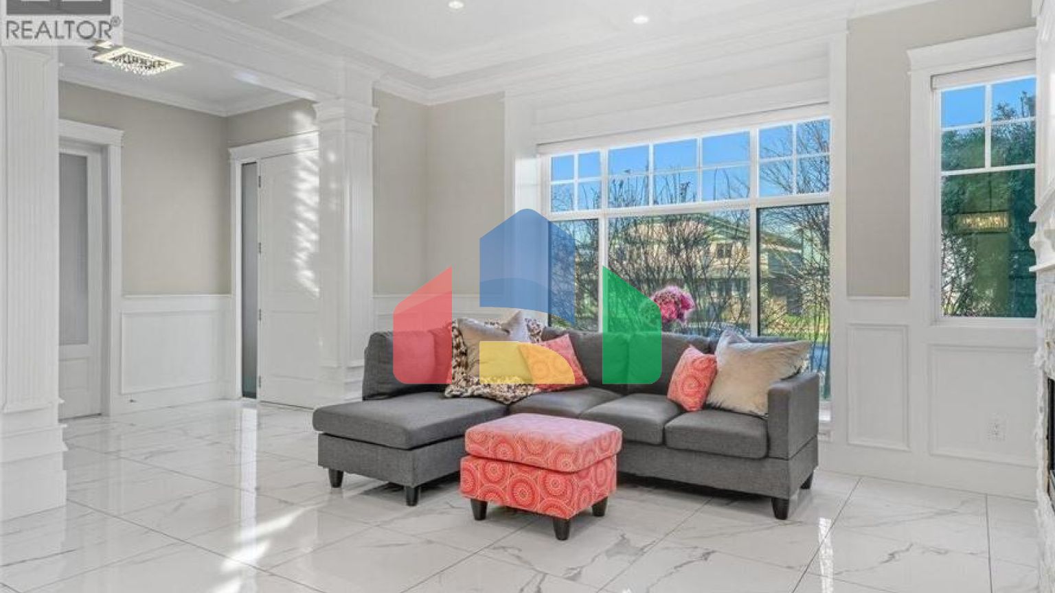 Residential - Single Family Home - Burnaby, Canada - Canada