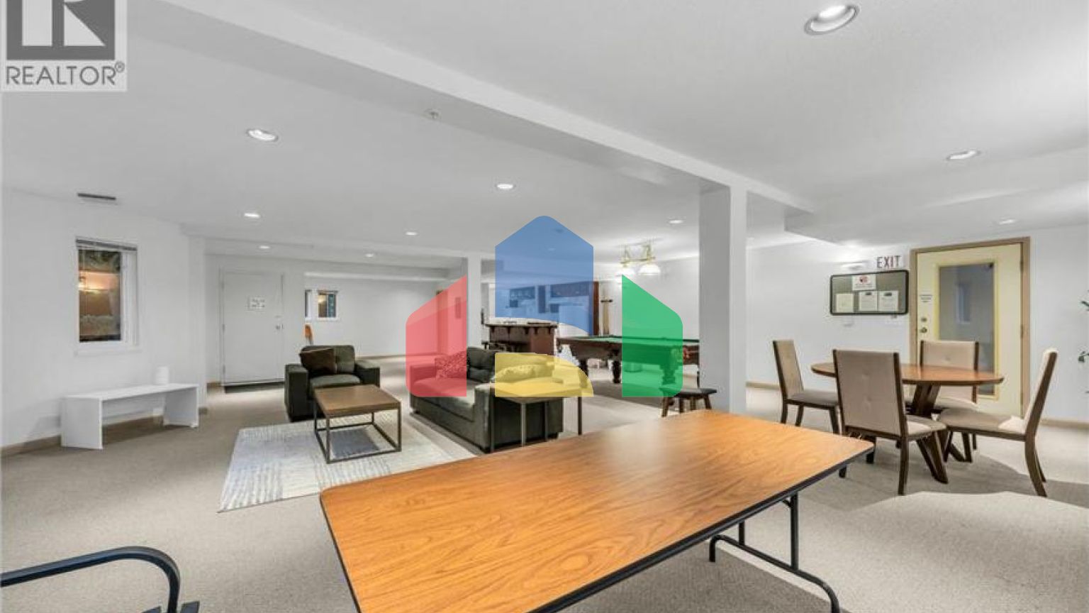 Residential - Single Family Home - Burnaby, Canada - Canada