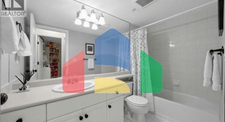 Residential - Single Family Home - Burnaby, Canada - Canada