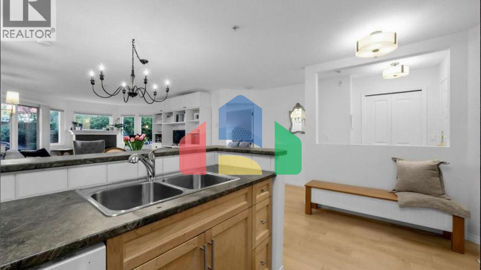 Residential - Single Family Home - Burnaby, Canada - Canada