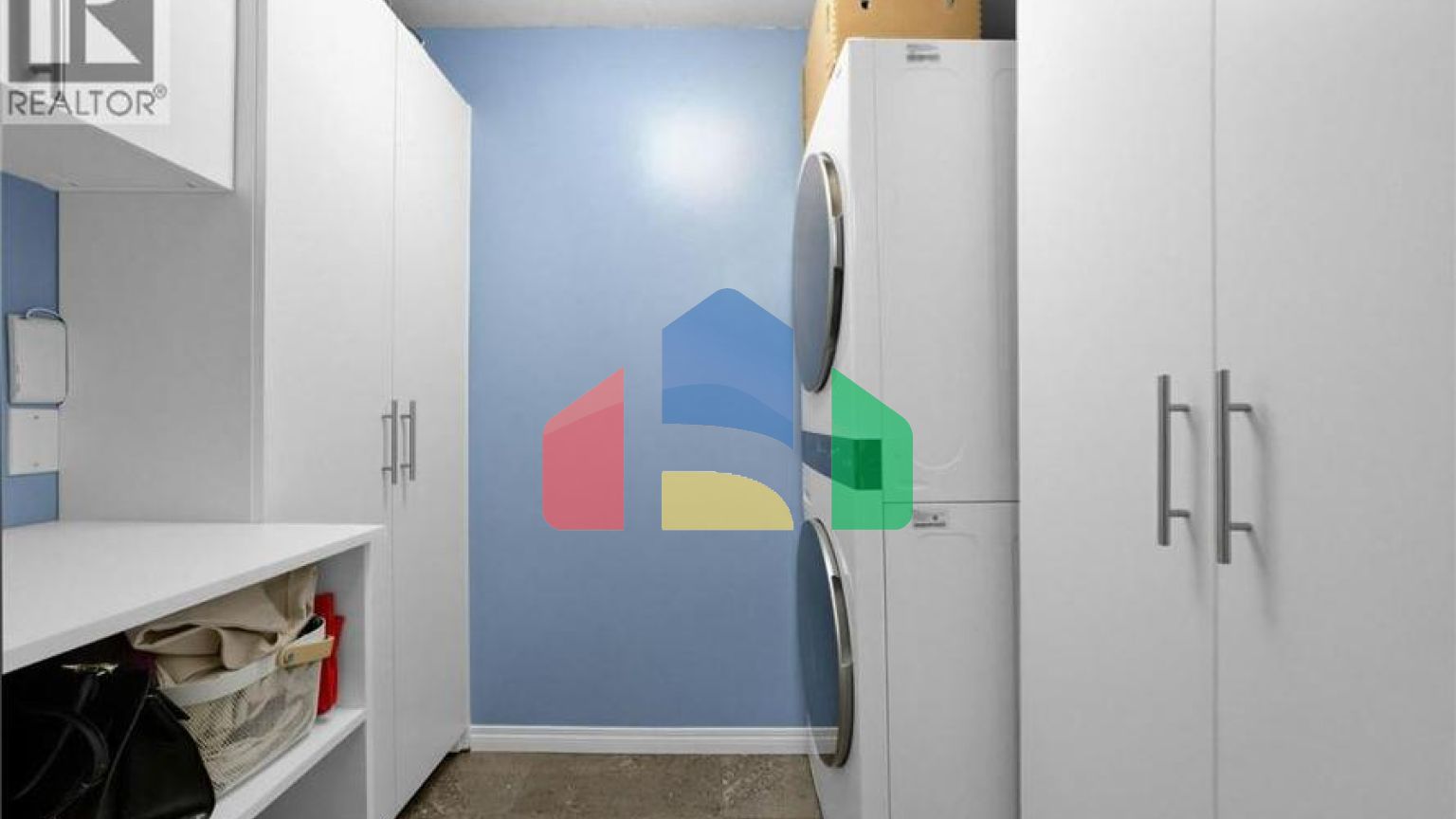 Residential - Single Family Home - Burnaby, Canada - Canada