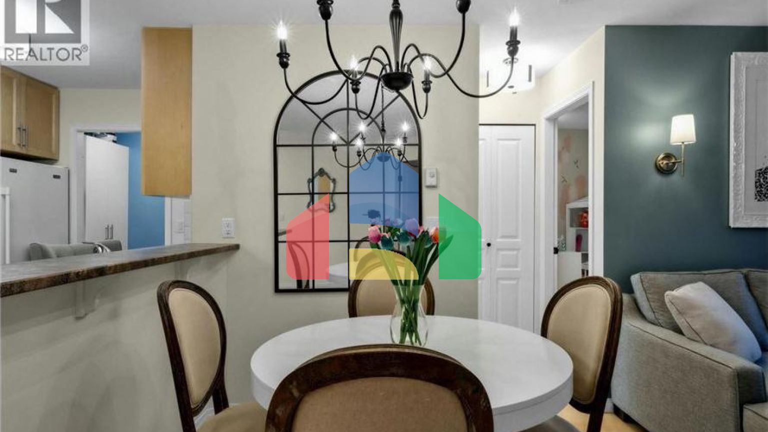 Residential - Single Family Home - Burnaby, Canada - Canada