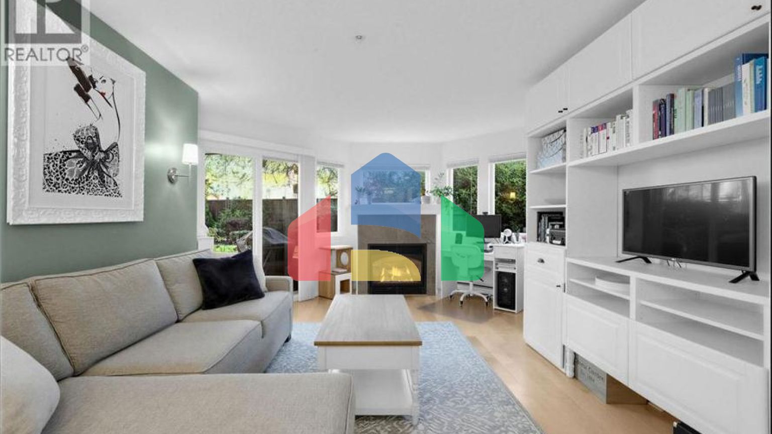 Residential - Single Family Home - Burnaby, Canada - Canada