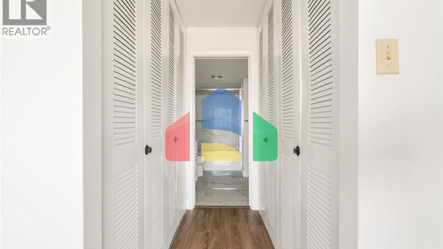 Residential - Single Family Home - Burnaby, Canada - Canada