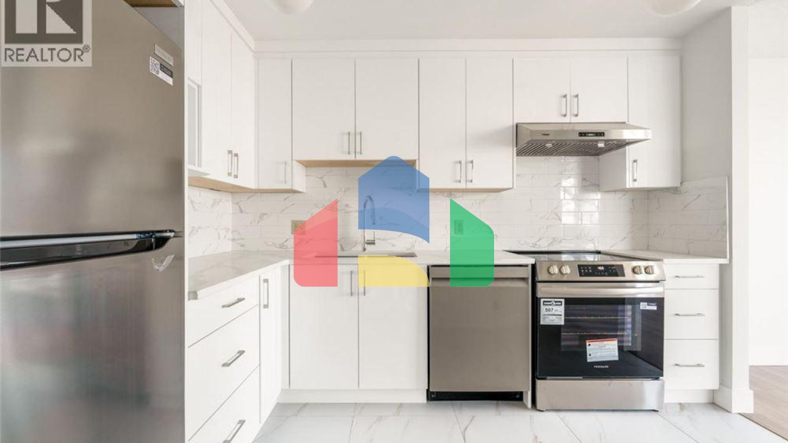 Residential - Single Family Home - Burnaby, Canada - Canada