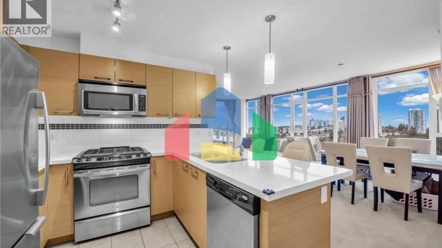 Residential - Single Family Home - Burnaby, Canada - Canada