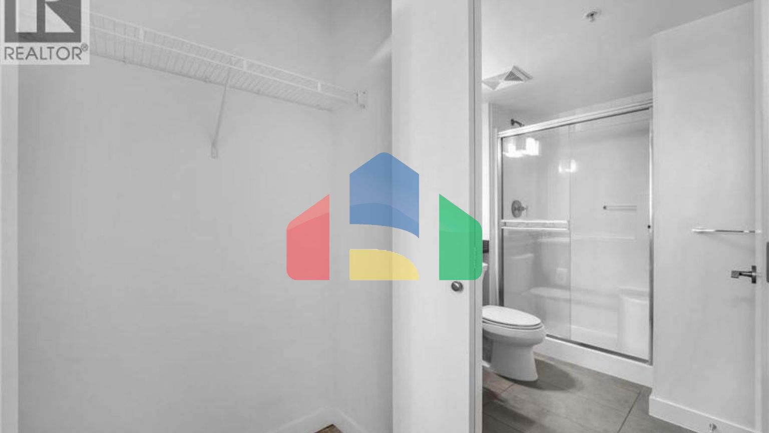 Residential - Single Family Home - Burnaby, Canada - Canada