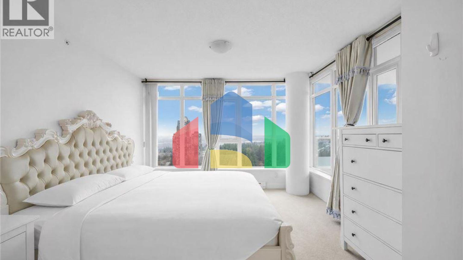 Residential - Single Family Home - Burnaby, Canada - Canada