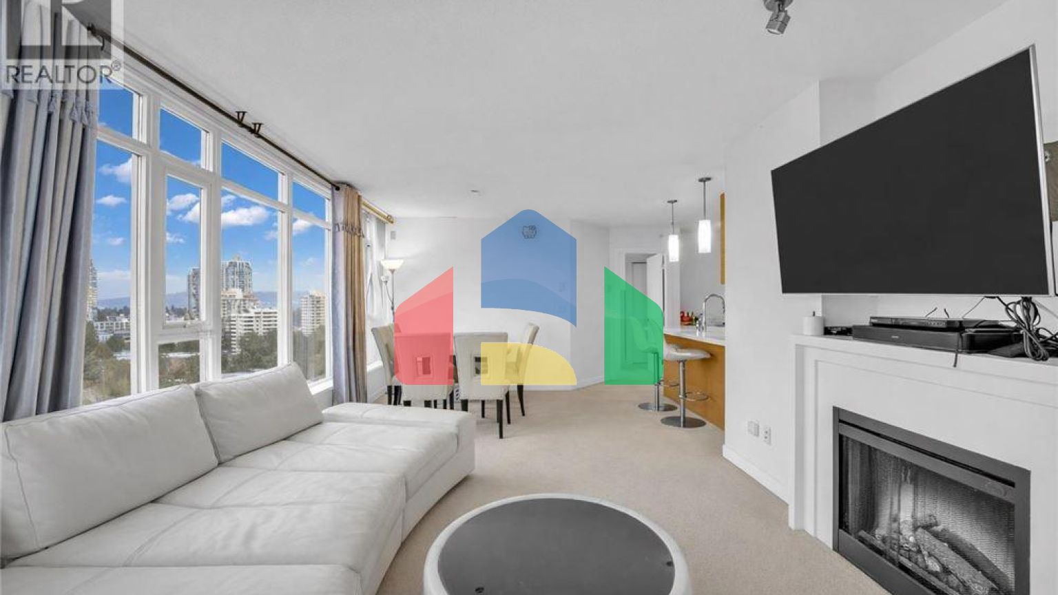 Residential - Single Family Home - Burnaby, Canada - Canada