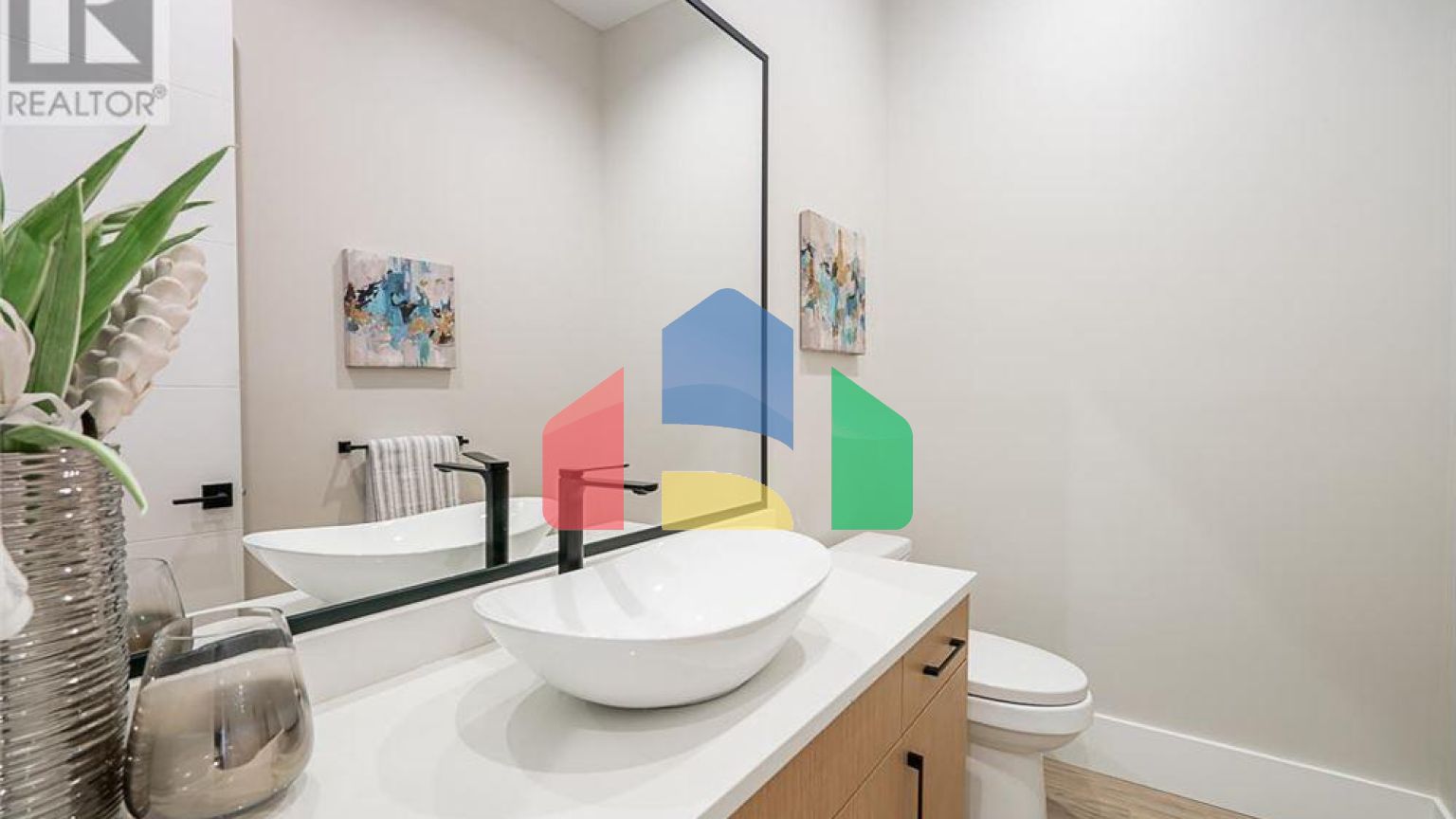 Residential - Condo/Apartment - Burnaby, Canada - Canada