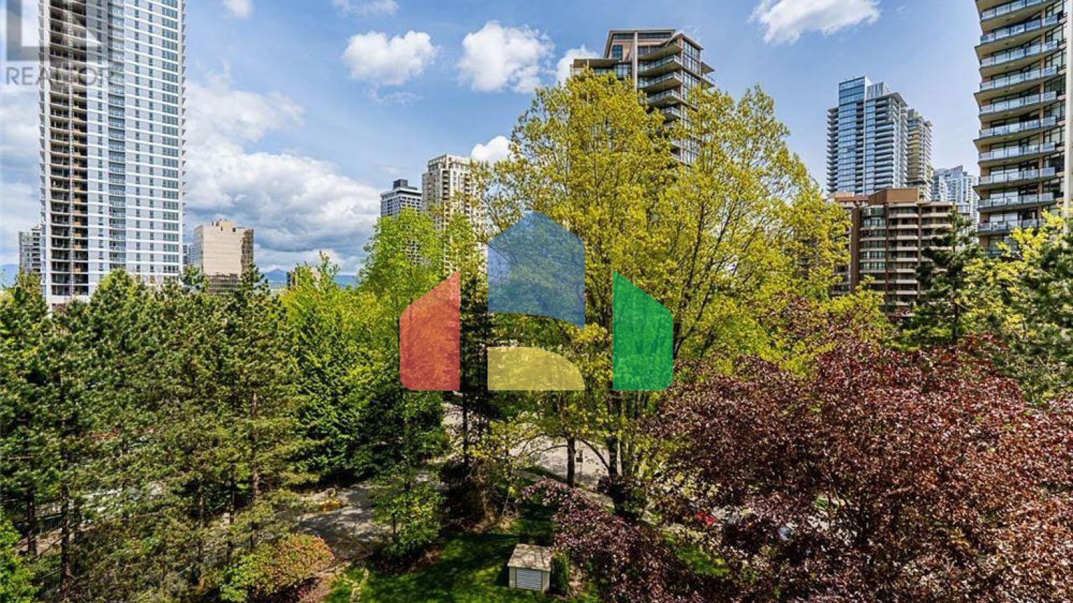 Residential - Condo/Apartment - Burnaby, Canada - Canada