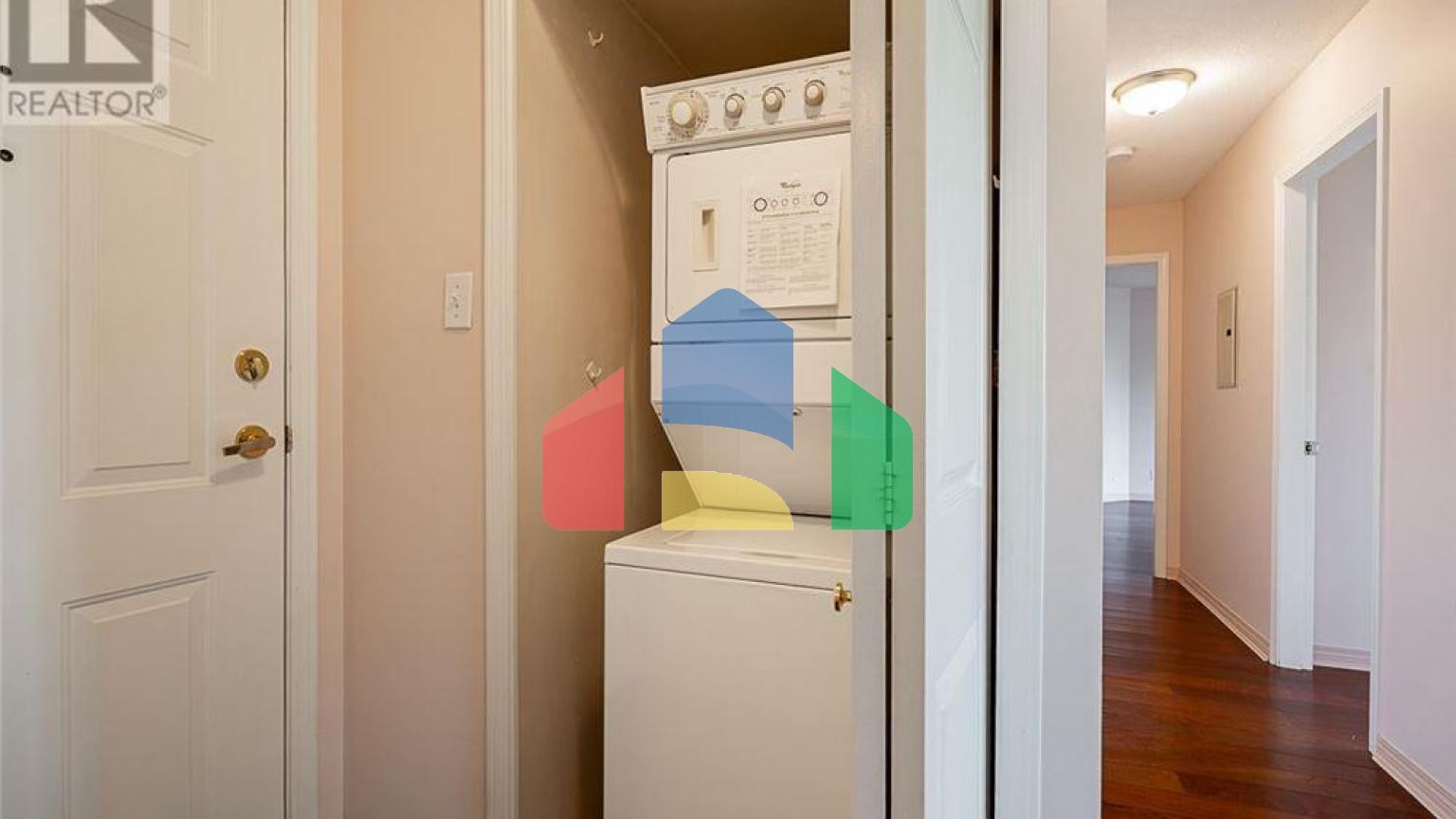 Residential - Condo/Apartment - Burnaby, Canada - Canada