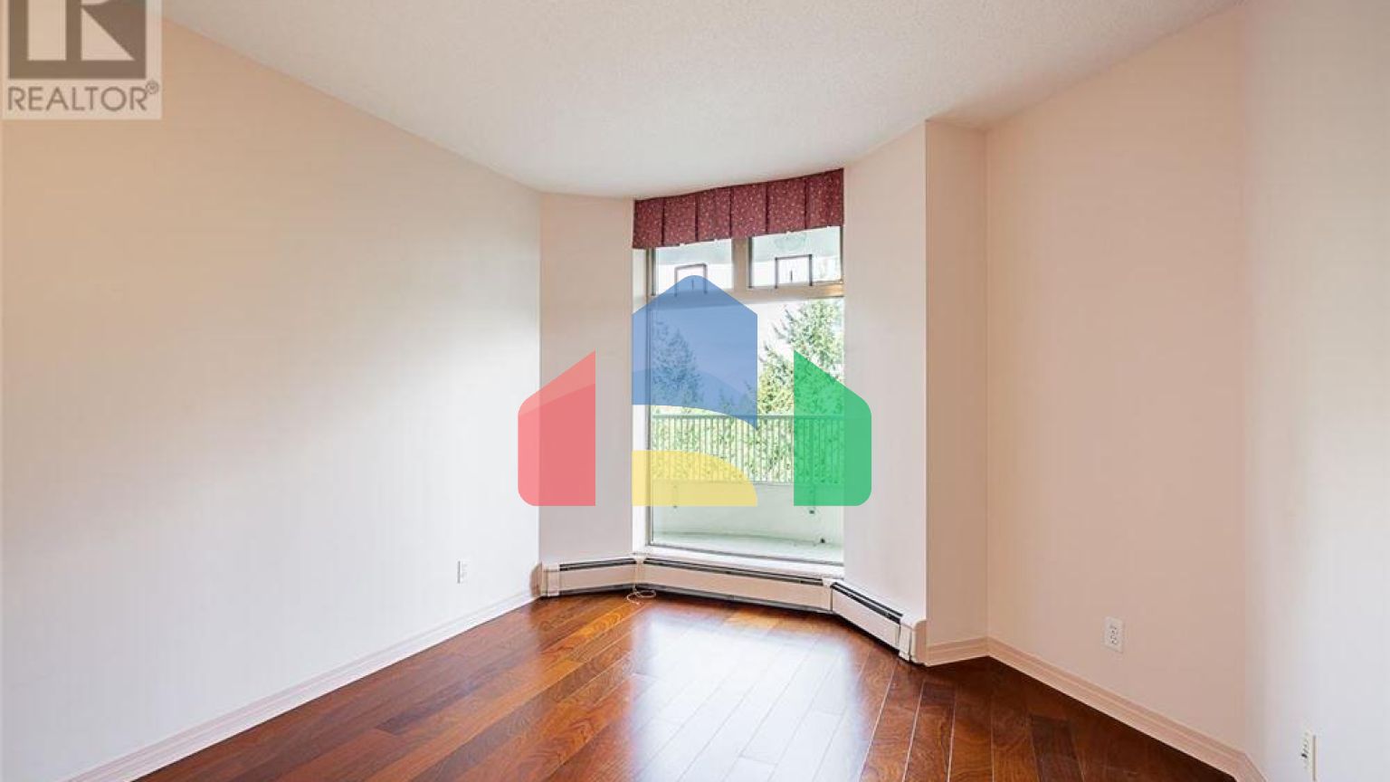 Residential - Condo/Apartment - Burnaby, Canada - Canada