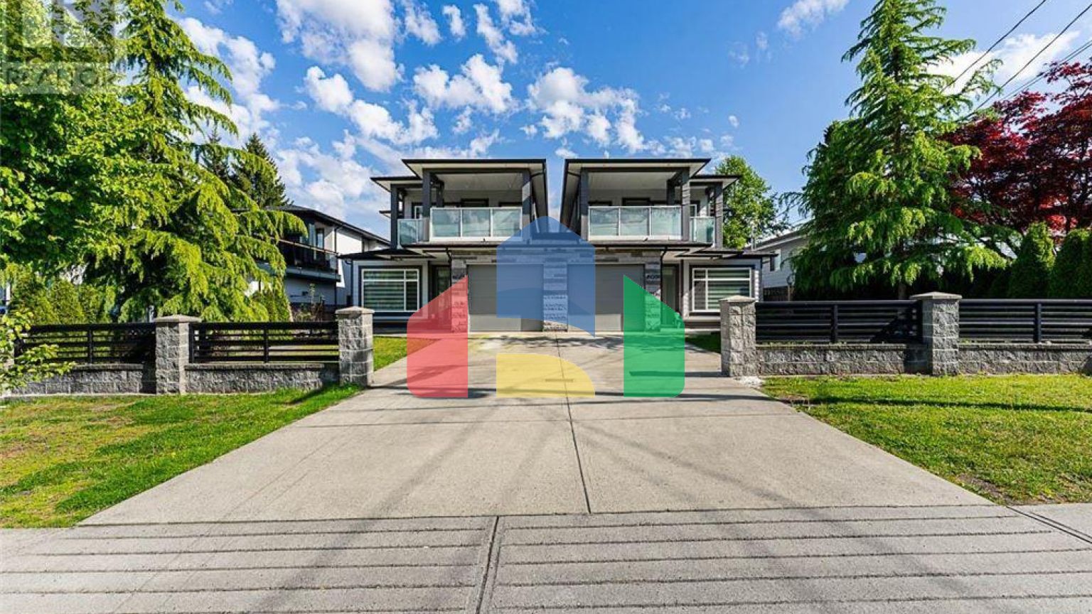 Residential - Single Family Home - Burnaby, Canada - Canada