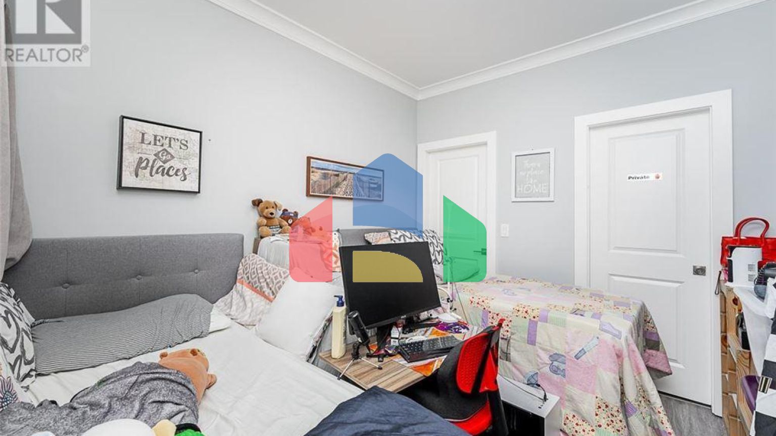 Residential - Single Family Home - Burnaby, Canada - Canada