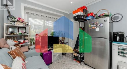 Residential - Single Family Home - Burnaby, Canada - Canada