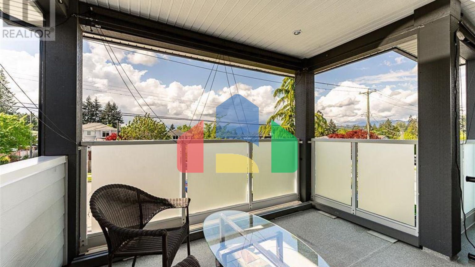 Residential - Single Family Home - Burnaby, Canada - Canada