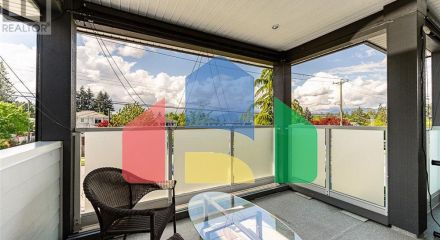 Residential - Single Family Home - Burnaby, Canada - Canada