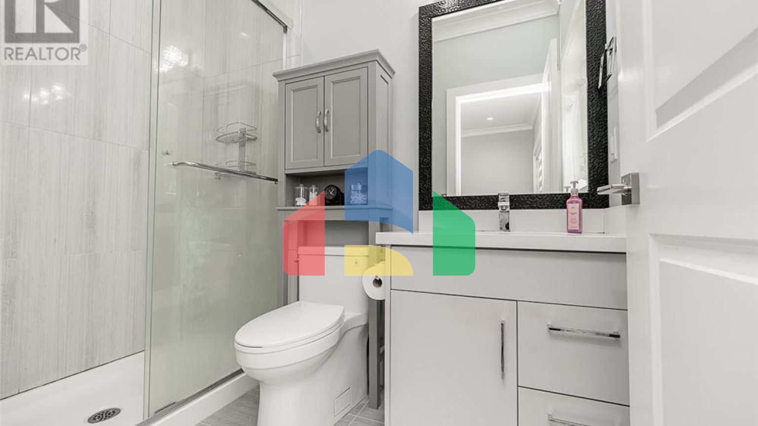 Residential - Single Family Home - Burnaby, Canada - Canada