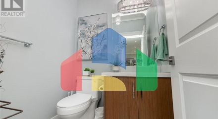 Residential - Single Family Home - Burnaby, Canada - Canada