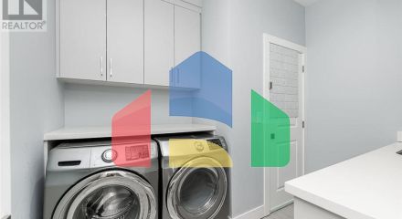 Residential - Single Family Home - Burnaby, Canada - Canada