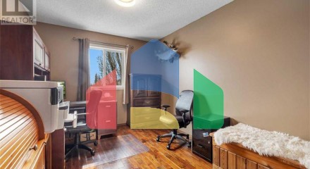 Residential - Single Family Home - Calgary, Canada - Canada