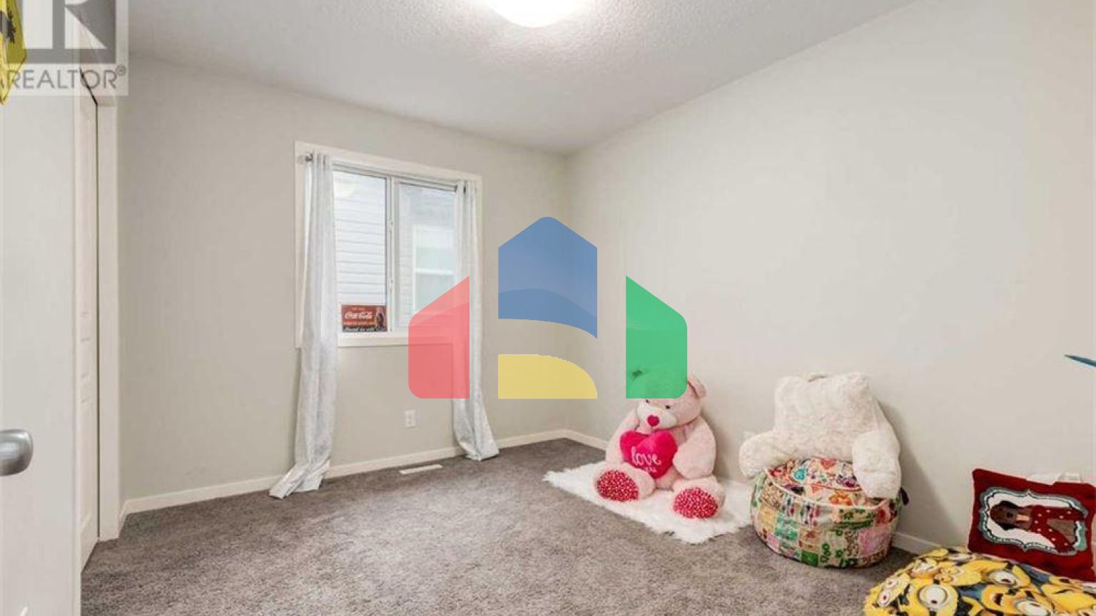 Residential - Single Family Home - Calgary, Canada - Canada