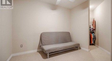 Residential - Condo/Apartment - Calgary, Canada - Canada