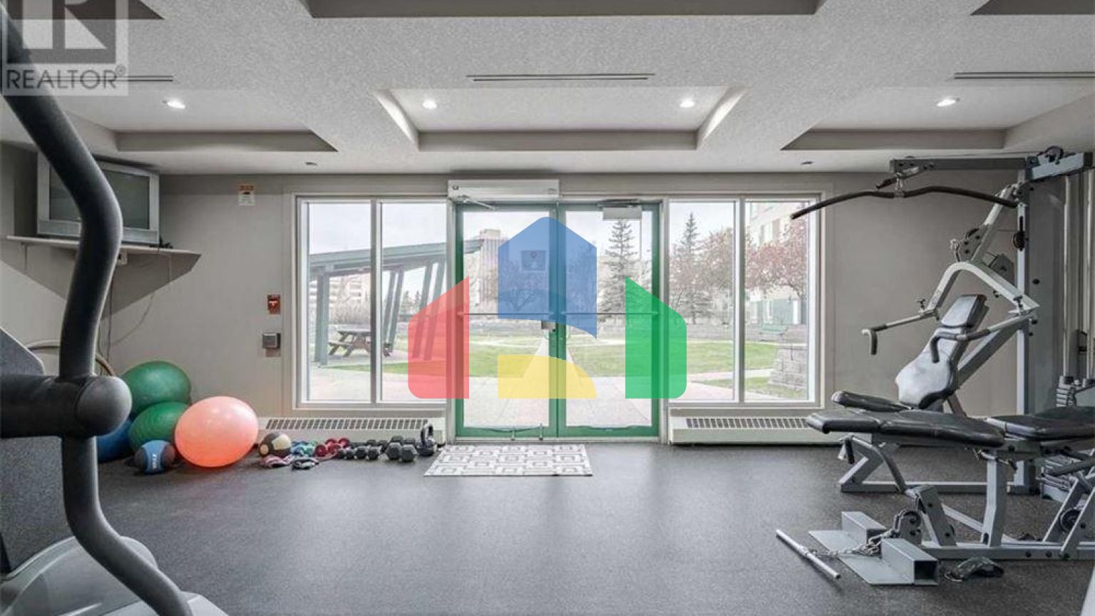 Residential - Condo/Apartment - Calgary, Canada - Canada