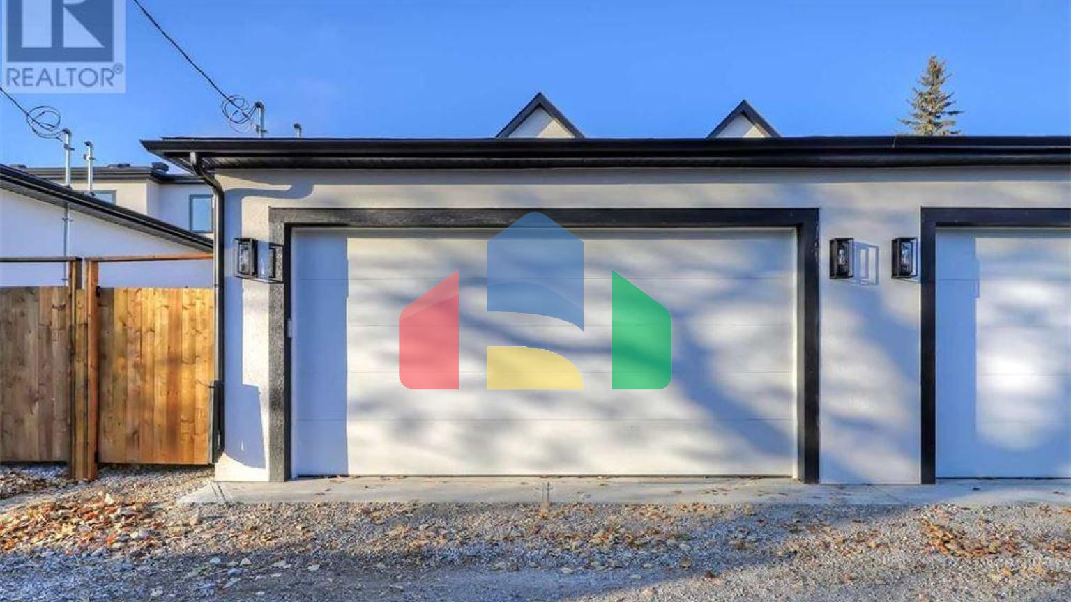 Residential - Single Family Home - Calgary, Canada - Canada