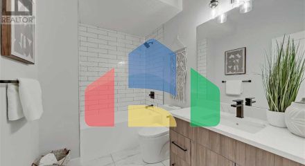 Residential - Single Family Home - Calgary, Canada - Canada