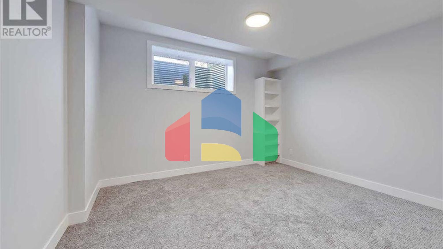 Residential - Single Family Home - Calgary, Canada - Canada