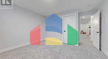 Residential - Single Family Home - Calgary, Canada - Canada