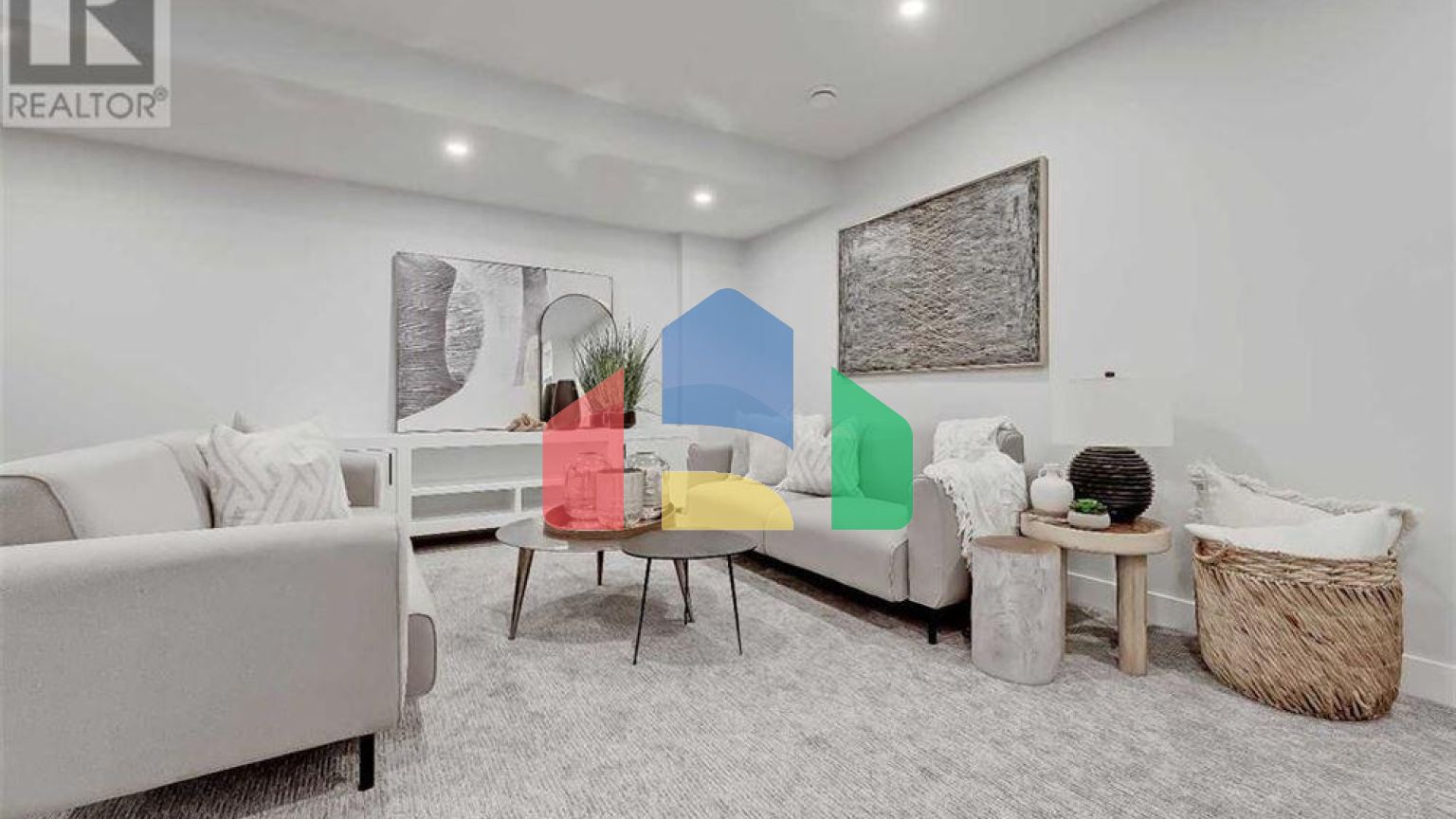 Residential - Single Family Home - Calgary, Canada - Canada