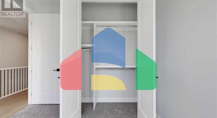 Residential - Single Family Home - Calgary, Canada - Canada