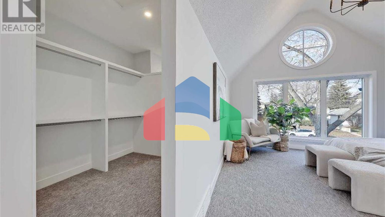 Residential - Single Family Home - Calgary, Canada - Canada