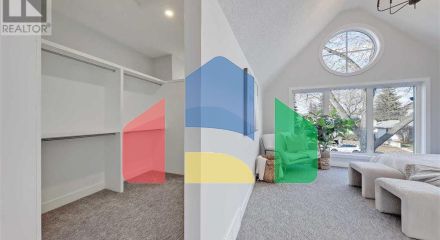 Residential - Single Family Home - Calgary, Canada - Canada