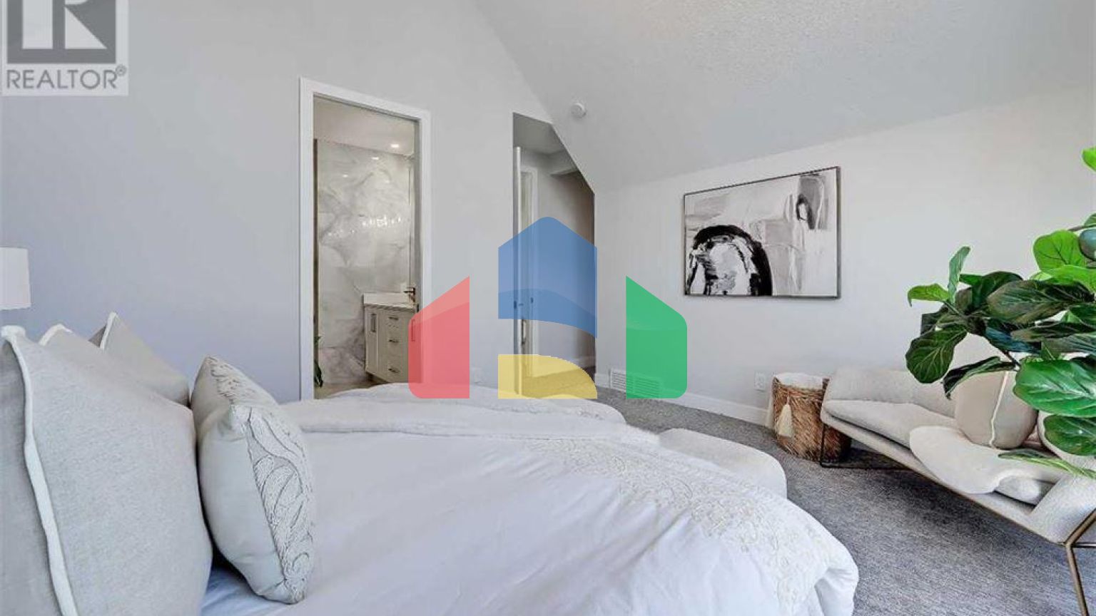 Residential - Single Family Home - Calgary, Canada - Canada