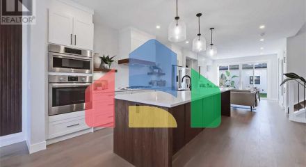 Residential - Single Family Home - Calgary, Canada - Canada