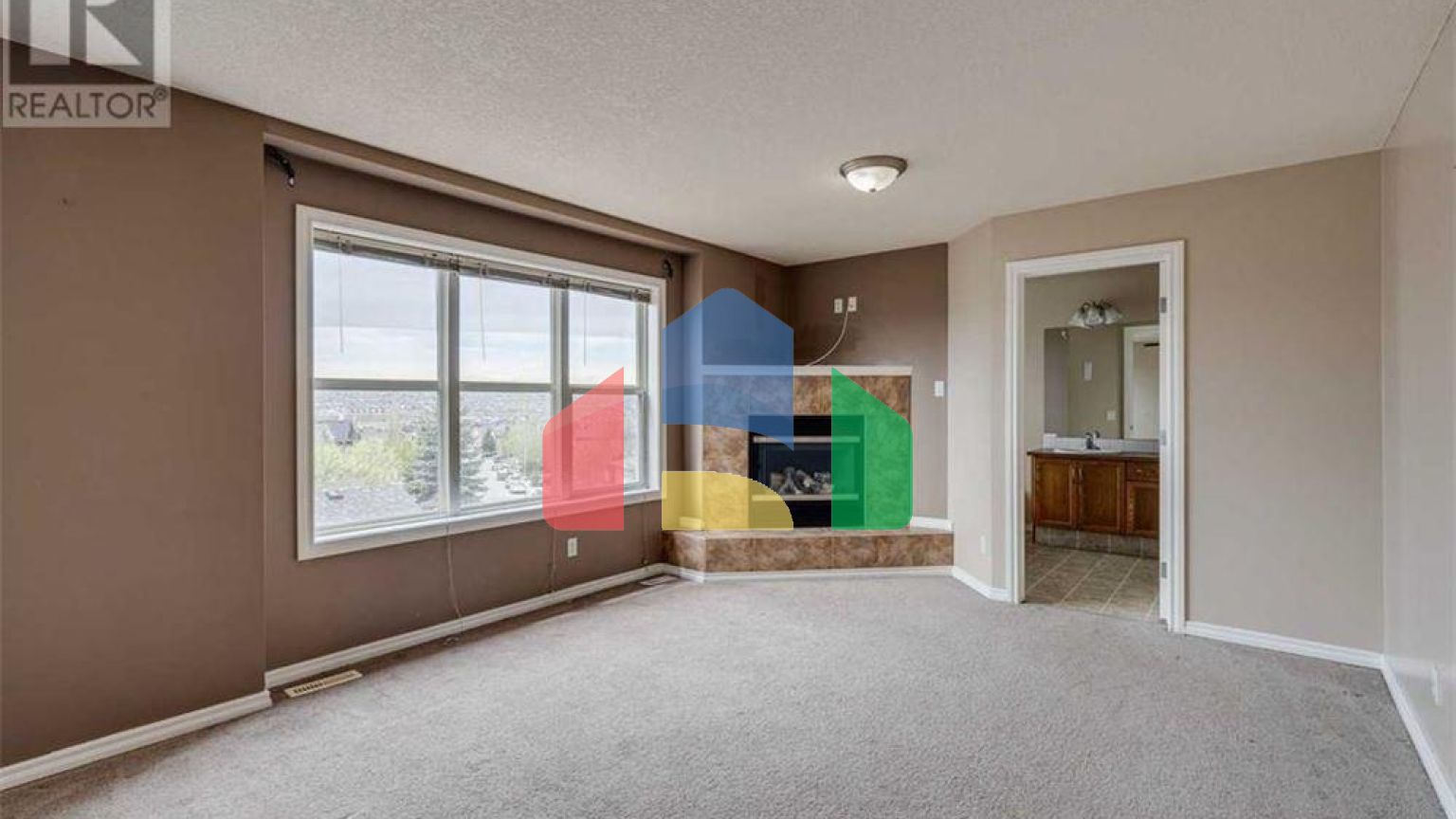 Residential - Single Family Home - Calgary, Canada - Canada