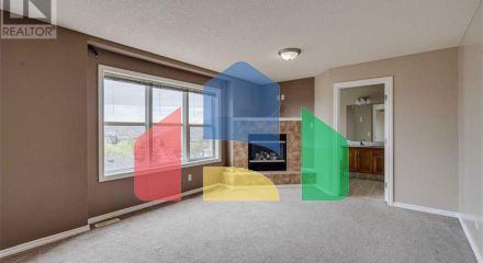 Residential - Single Family Home - Calgary, Canada - Canada