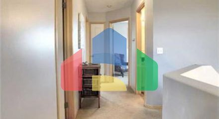 Residential - Single Family Home - Calgary, Canada - Canada