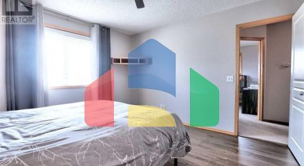 Residential - Single Family Home - Calgary, Canada - Canada