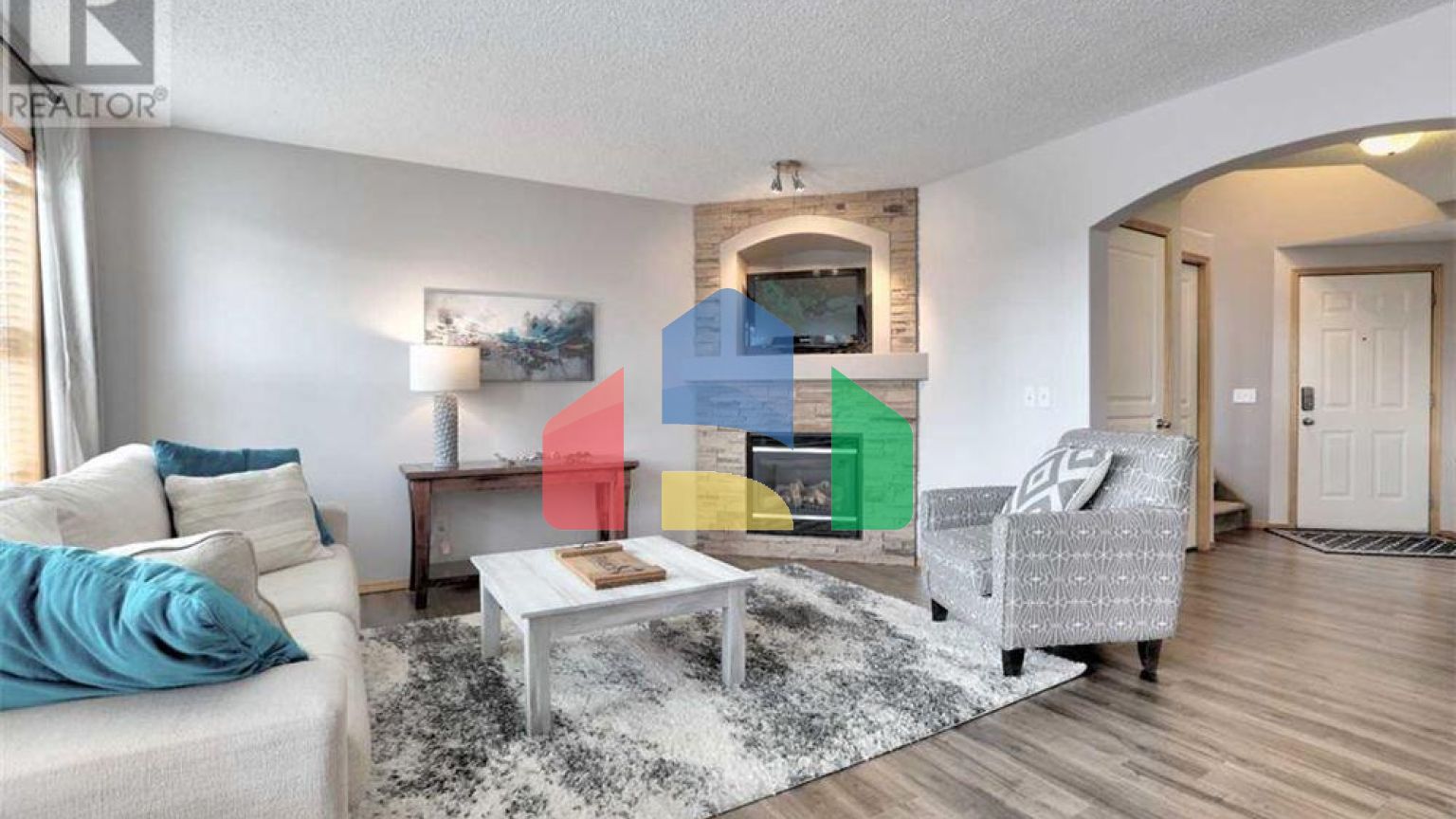 Residential - Single Family Home - Calgary, Canada - Canada