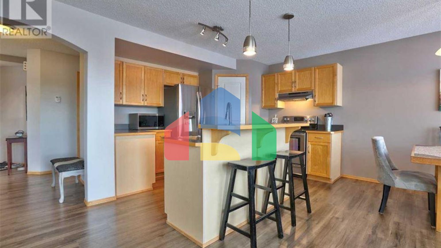 Residential - Single Family Home - Calgary, Canada - Canada